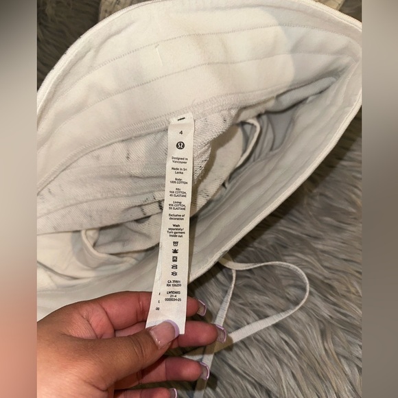 Lululemon joggers - Picture 6 of 7